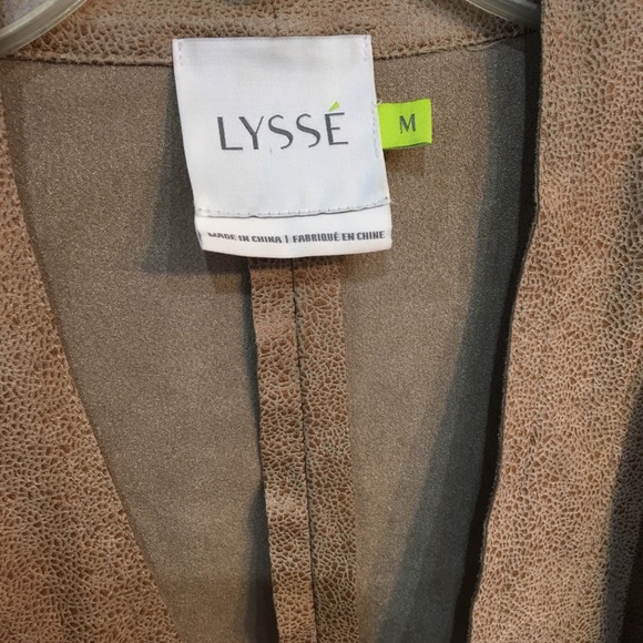LYSSÉ FAUX LEATHER ASYMMETRIC PEBBLED TAN JACKET - Picture 4 of 5